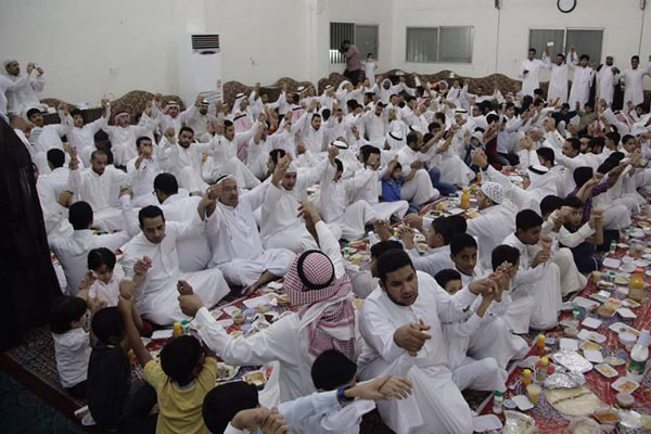 مائدة إفطار جماعي - الأحساء