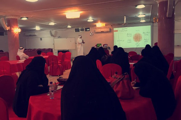 الدكتور الطاهر - مركز منار الحكمة