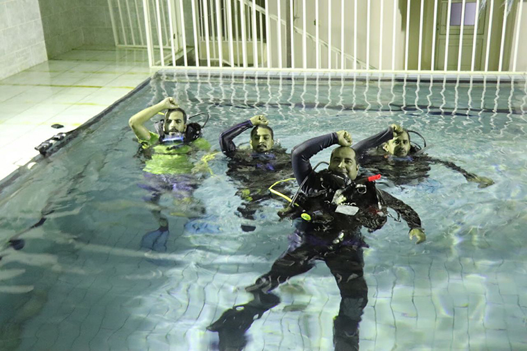 مدرب الغوص علي عبدالوهاب آل سلمان