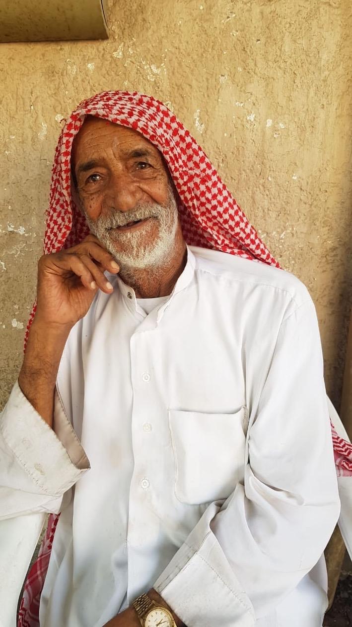 ���� ����