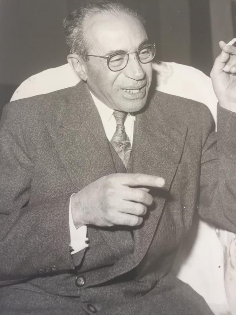 سلمان الصفواني «الابراهيم»، وزير الدولة العراقي لشئون مجلس الوزراء في حكومة العارفين. سلمان الصفواني «الابراهيم»